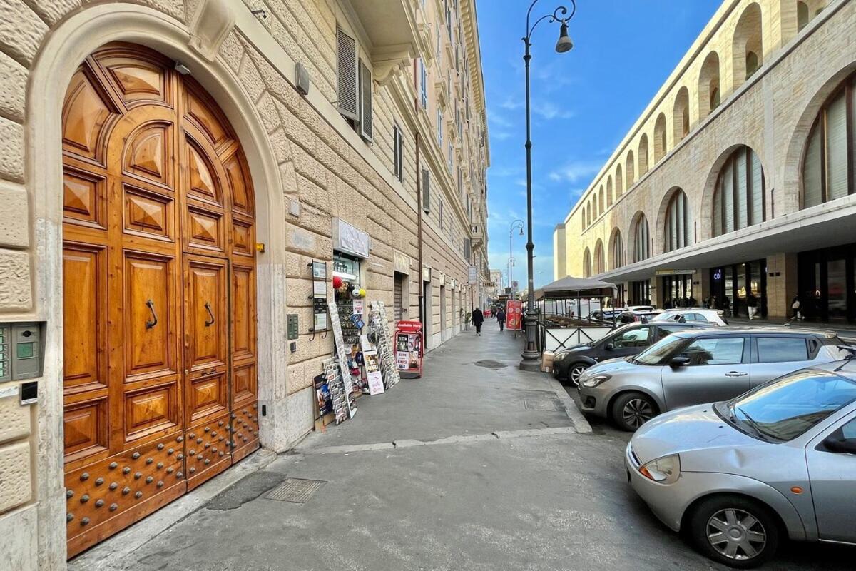 Rome Arena - Exclusive Apartment In Roma Termini Exterior photo